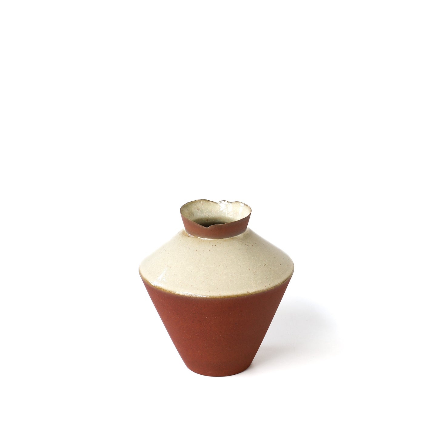 Flake-Rim Vase